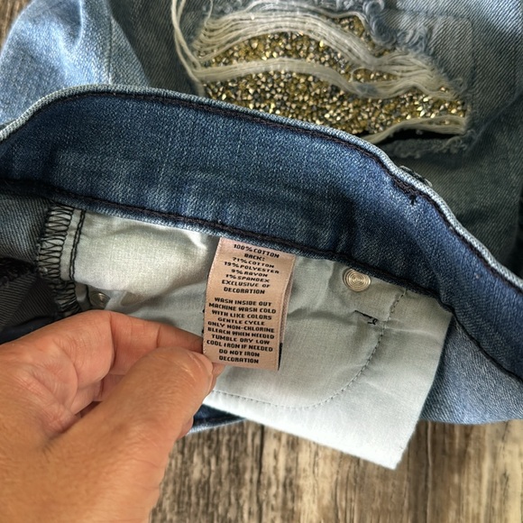 Juicy Couture Beautiful Shorts, Size 12 - Picture 9 of 12